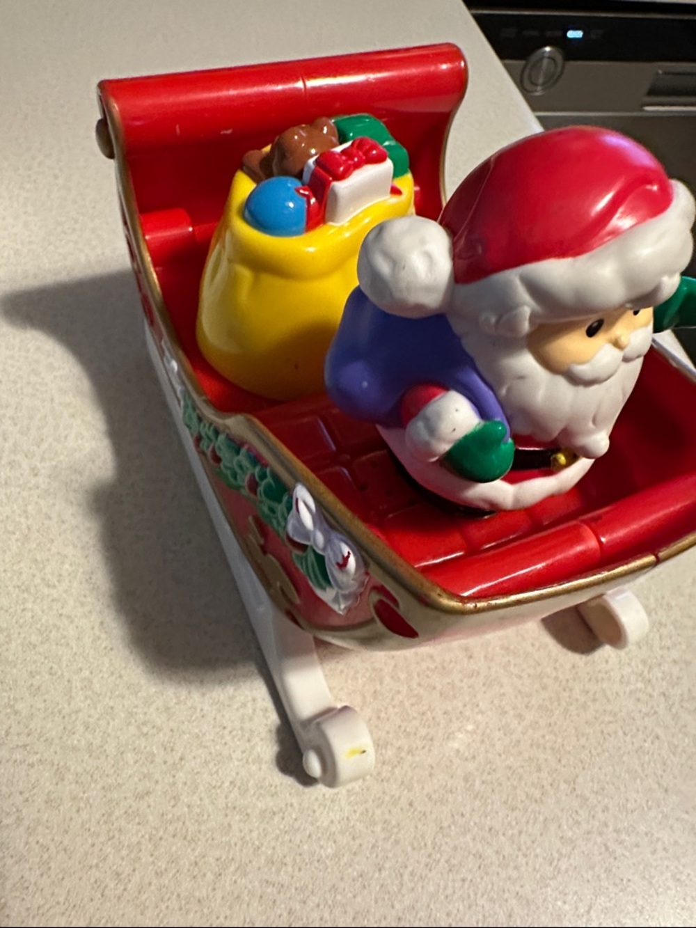 Vintage Fisher Price Little People Santa’s Sleigh set - INCOMPLETE no music - Picture 6 of 16